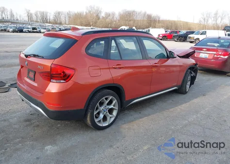 2013 BMW X1 xDrive28I z USA, uszkodzony, nr VIN WBAVL1C52DVR88401